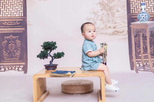 杞县宝宝屁股淤青